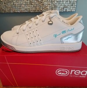 NEW Red by Marc Echo Woman's sz 7 Phizzle